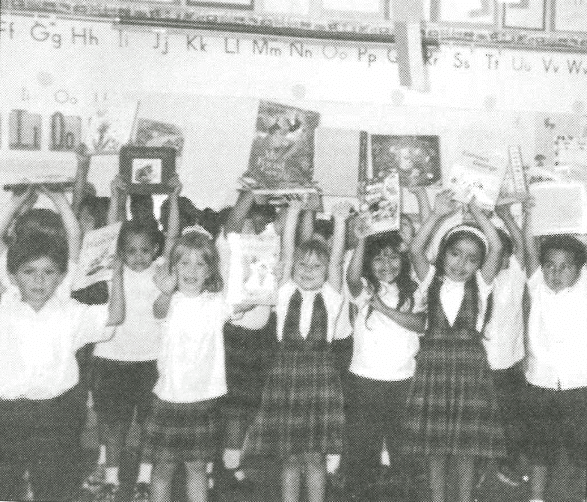 1983 - black and white photo of students