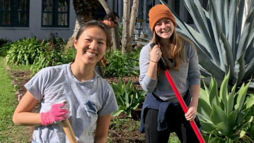 SBEF Signature Program - Student Grant photograph of students beautifying santa barbara junior high school