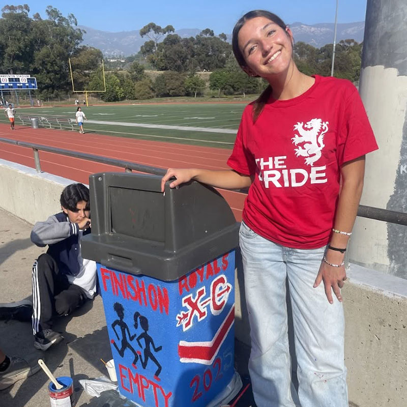 cubo de basura decorativo para estudiantes